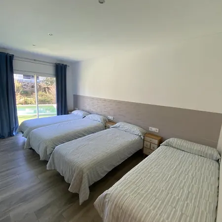 Casa Rio De Oro Con Piscina Con Playa Y Barbacoa فيلة كالونج